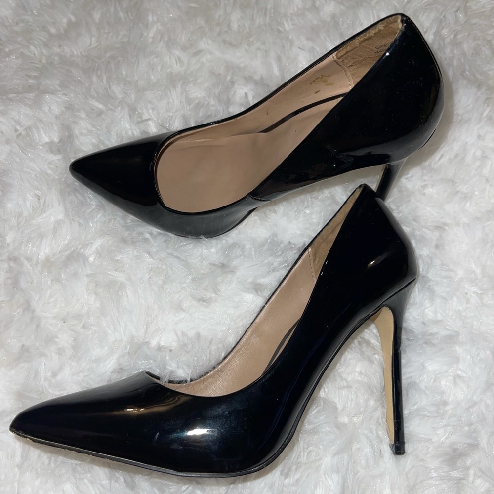 Mix No 6 Black pointed toe heels